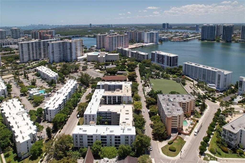 Small Image of 201 178TH DR #315, Sunny Isles Beach Number 40