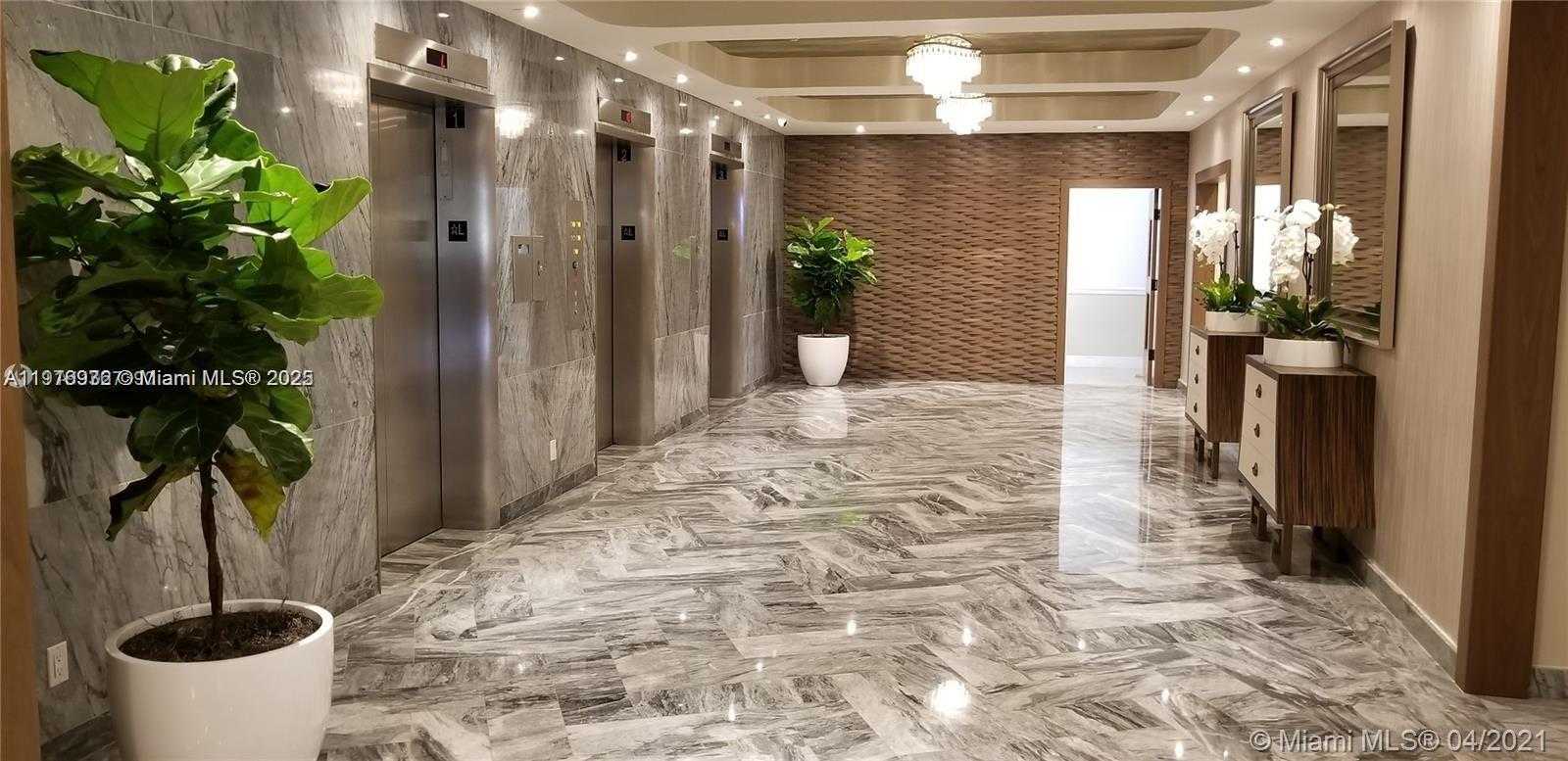 Small Image of 5401 COLLINS AVE #1512, Miami Beach Number 11