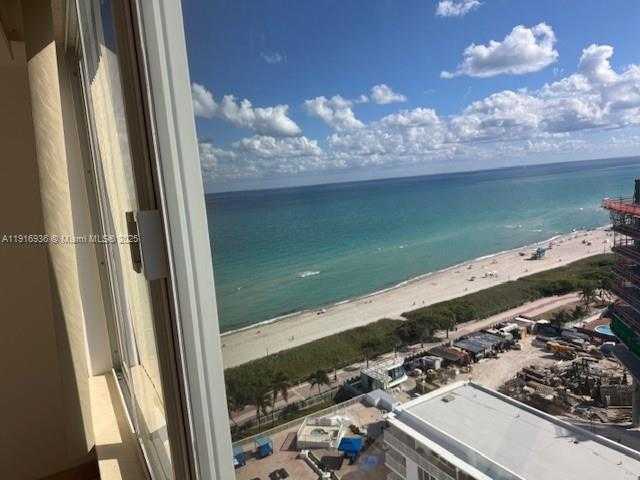 Small Image of 5401 COLLINS AVE #1512, Miami Beach Number 34