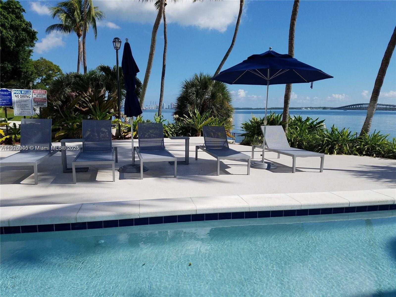 Small Image of 2333 BRICKELL AVE #2215, Miami Number 24