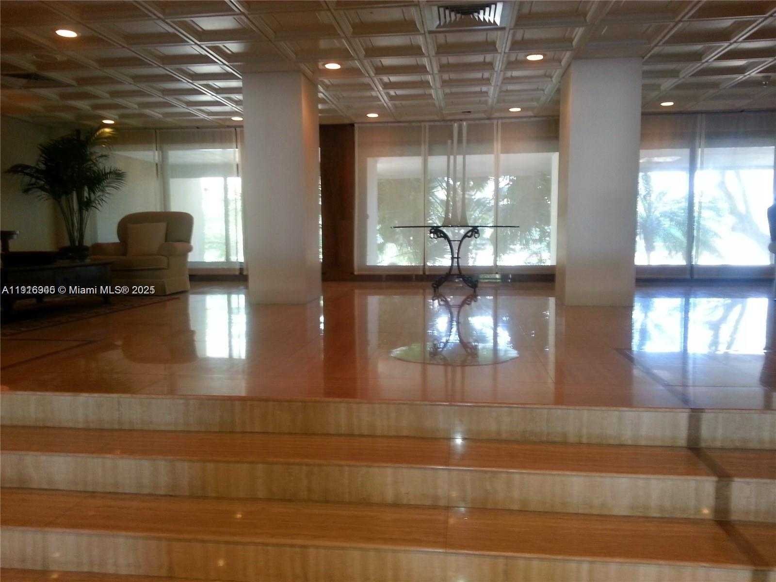 Small Image of 2333 BRICKELL AVE #2215, Miami Number 28