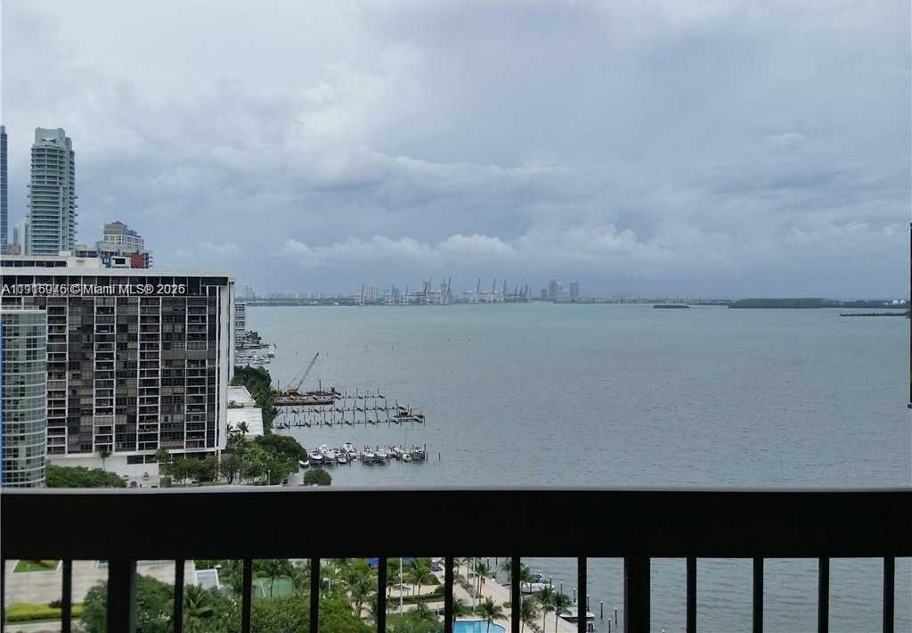 Small Image of 2333 BRICKELL AVE #2215, Miami Number 5