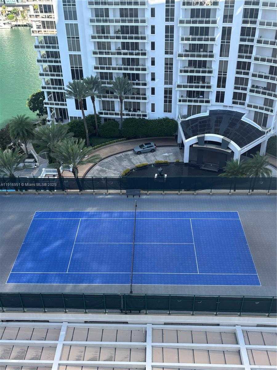 Small Image of 801 BRICKELL KEY BLVD #1608, Miami Number 14