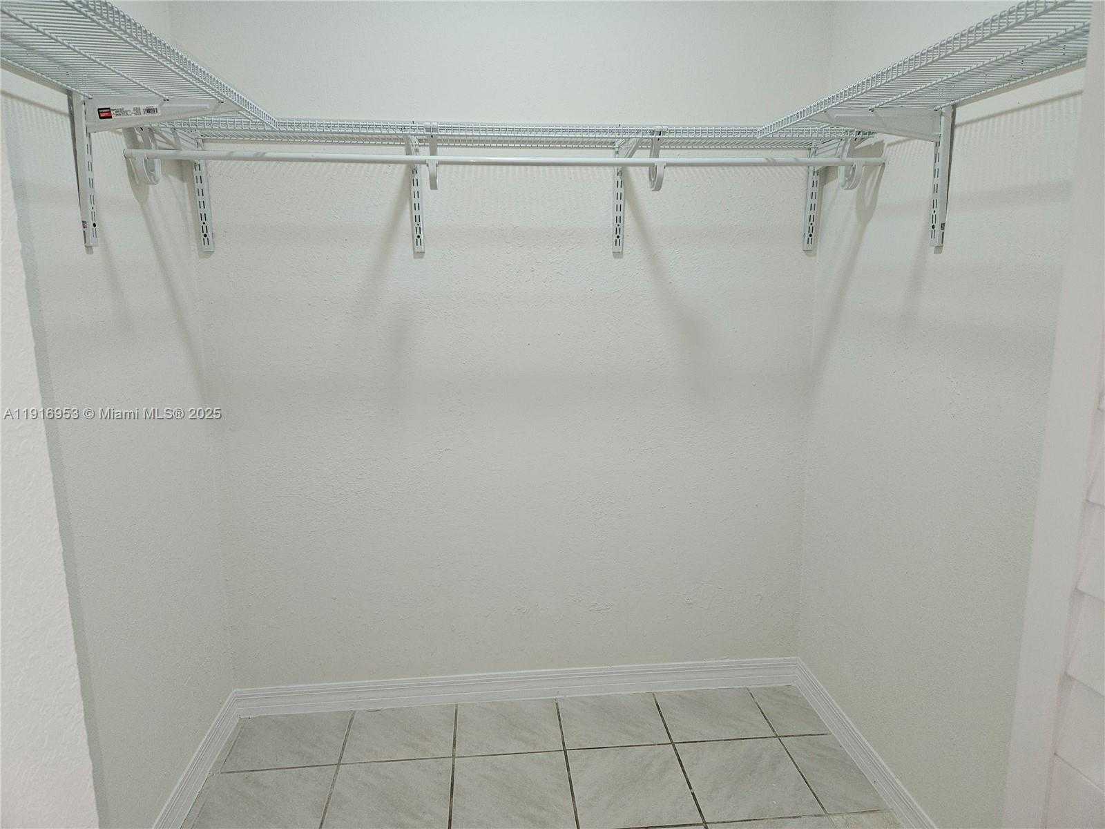 Small Image of 311 WEST PARK DR #101-13, Miami Number 29