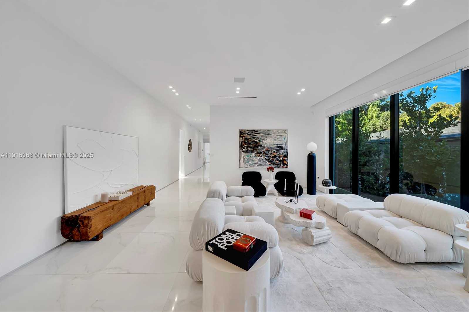 Small Image of 34 SOUTH WEST 26TH RD #N/A, Miami Number 13