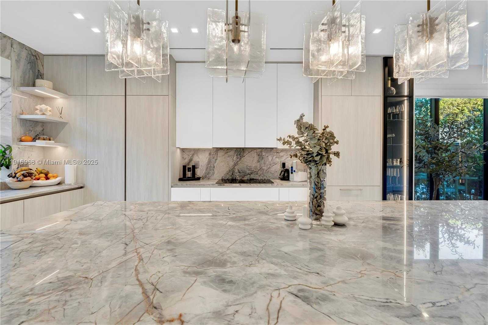 Small Image of 34 SOUTH WEST 26TH RD #N/A, Miami Number 22