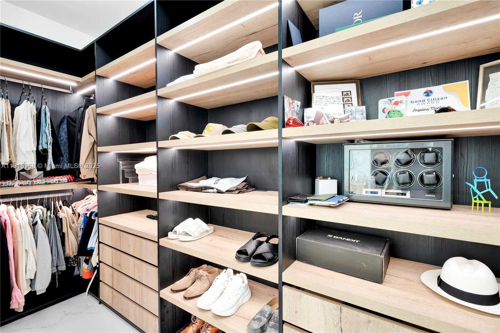 Small Image of 34 SOUTH WEST 26TH RD #N/A, Miami Number 43