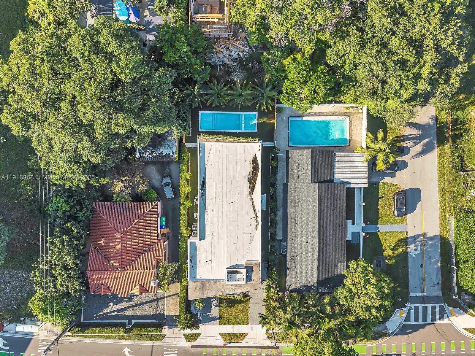 Small Image of 34 SOUTH WEST 26TH RD #N/A, Miami Number 64