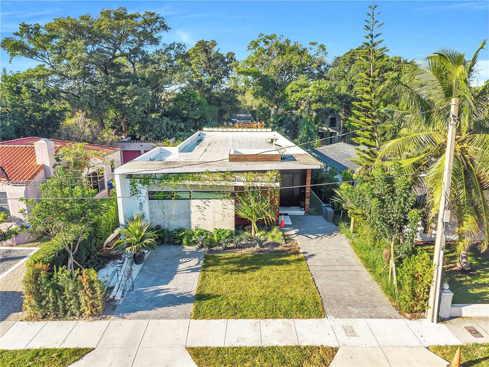 Small Image of 34 SOUTH WEST 26TH RD #N/A, Miami Number 7