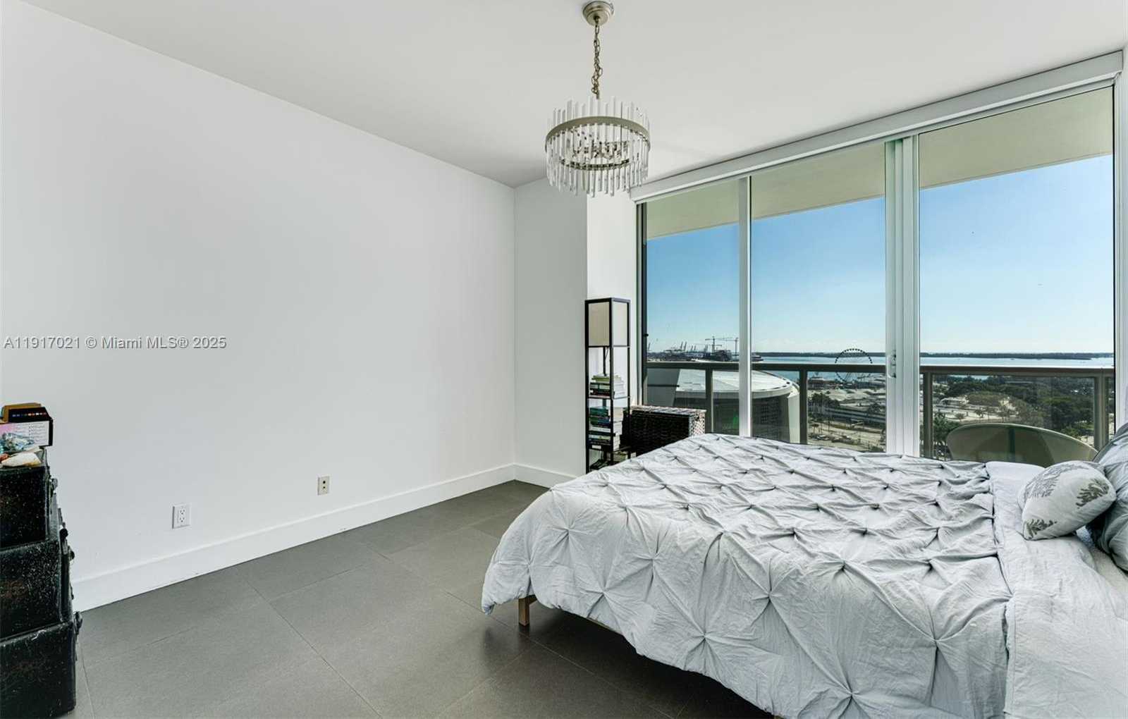 Small Image of 888 BISCAYNE BLVD #1704, Miami Number 11