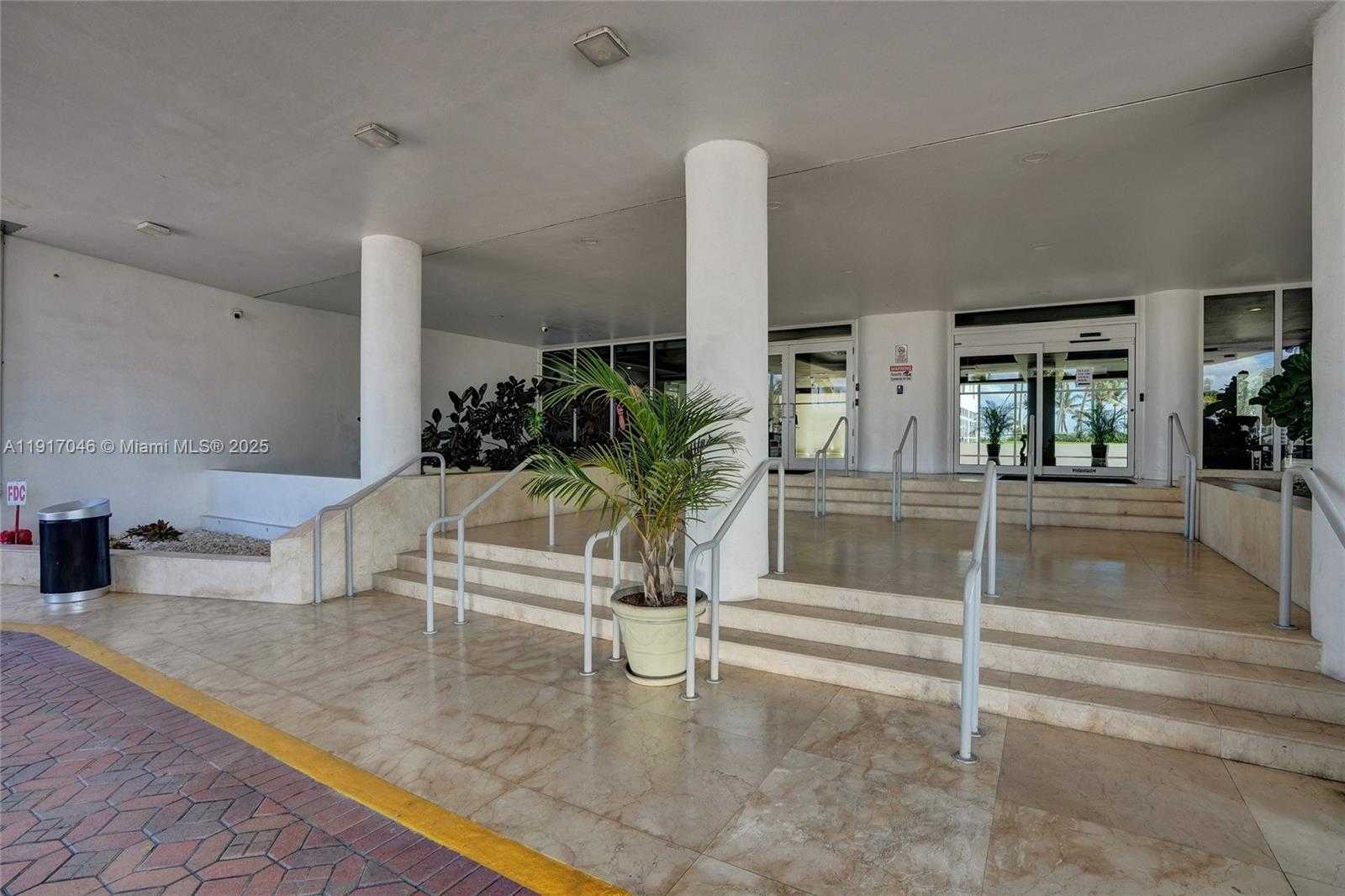 Small Image of 5005 COLLINS AVE #707, Miami Beach Number 45