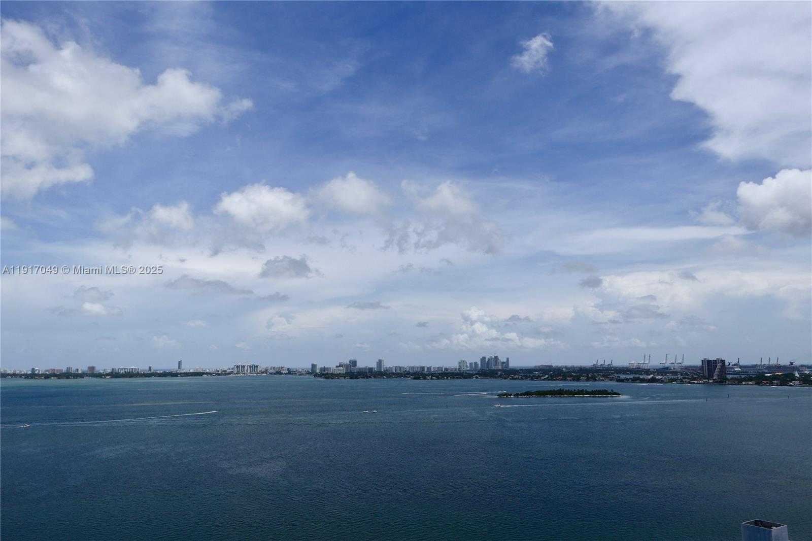 Small Image of 650 NORTH EAST 32 #1207, Miami Number 22