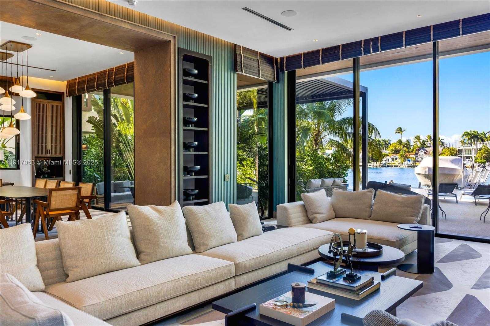 Small Image of 200 WEST RIVO ALTO DR, Miami Beach Number 14