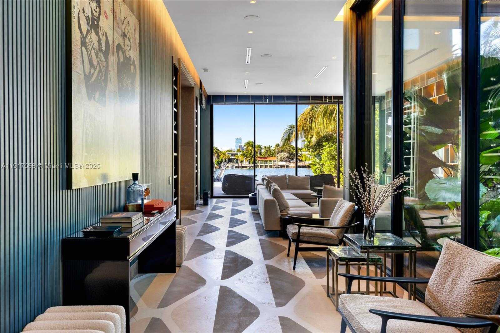Small Image of 200 WEST RIVO ALTO DR, Miami Beach Number 2
