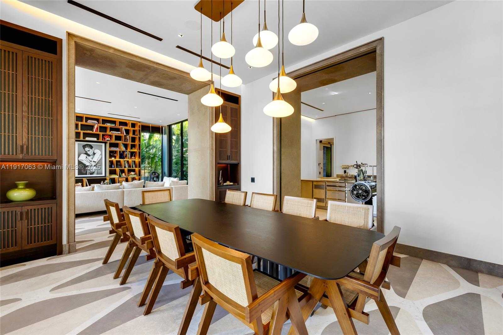 Small Image of 200 WEST RIVO ALTO DR, Miami Beach Number 26