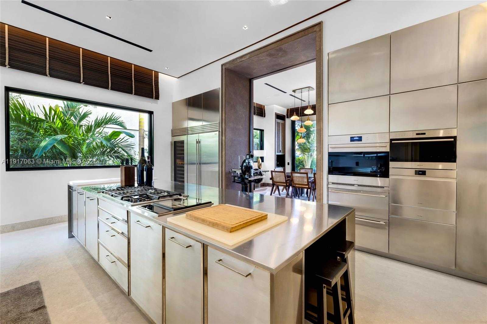 Small Image of 200 WEST RIVO ALTO DR, Miami Beach Number 31