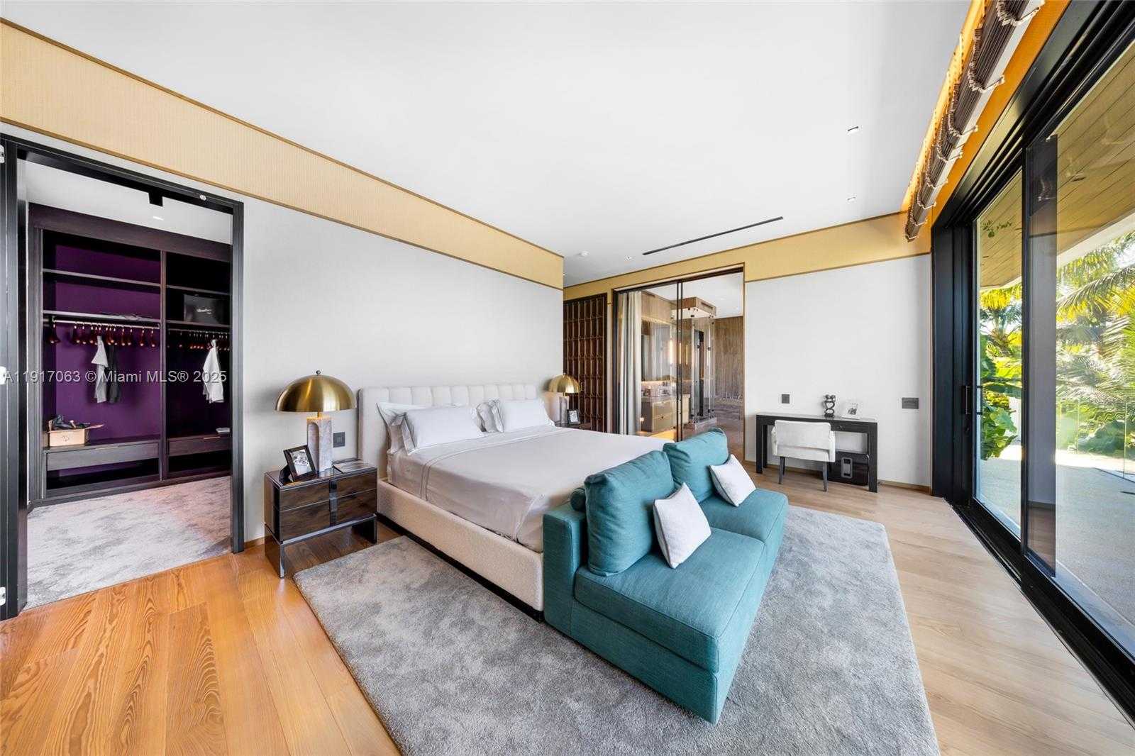 Small Image of 200 WEST RIVO ALTO DR, Miami Beach Number 41