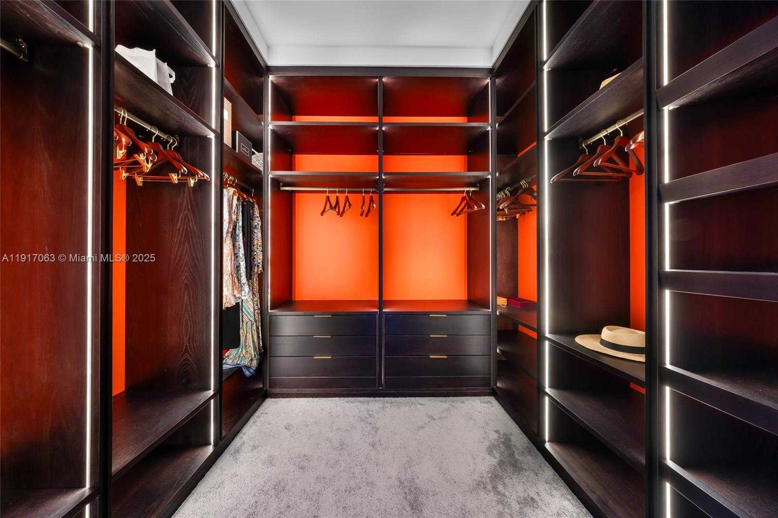 Small Image of 200 WEST RIVO ALTO DR, Miami Beach Number 47