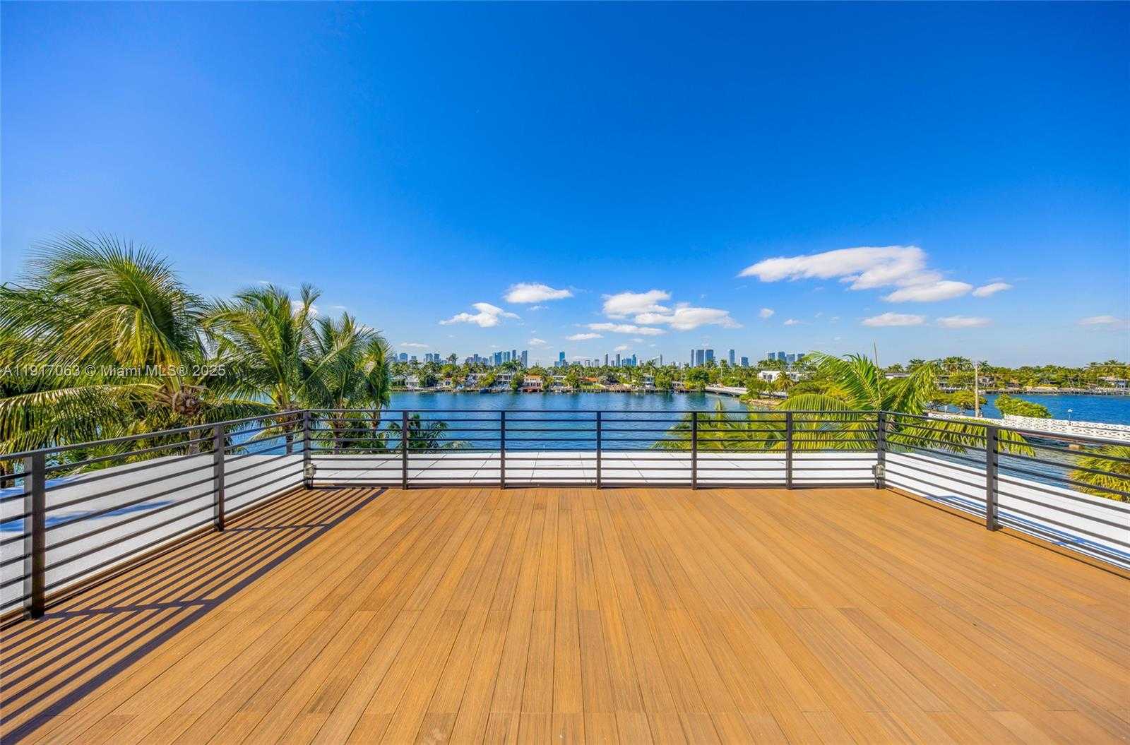 Small Image of 200 WEST RIVO ALTO DR, Miami Beach Number 52