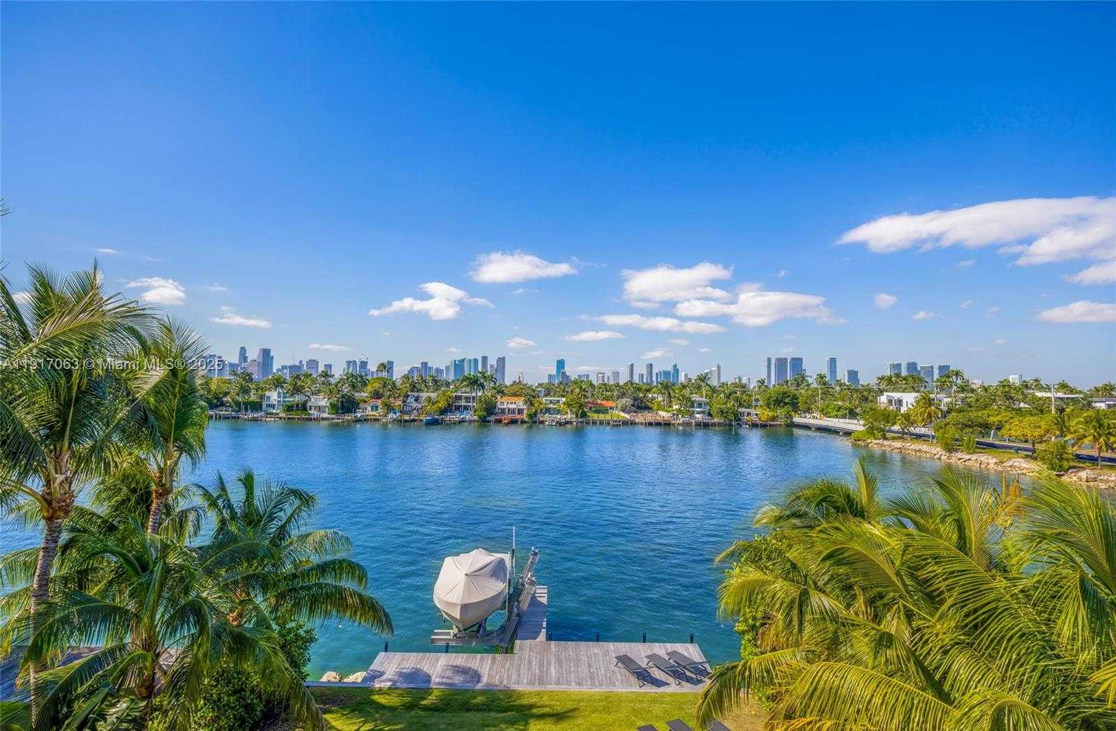 Small Image of 200 WEST RIVO ALTO DR, Miami Beach Number 53