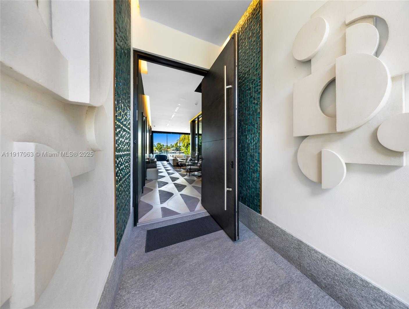 Small Image of 200 WEST RIVO ALTO DR, Miami Beach Number 54