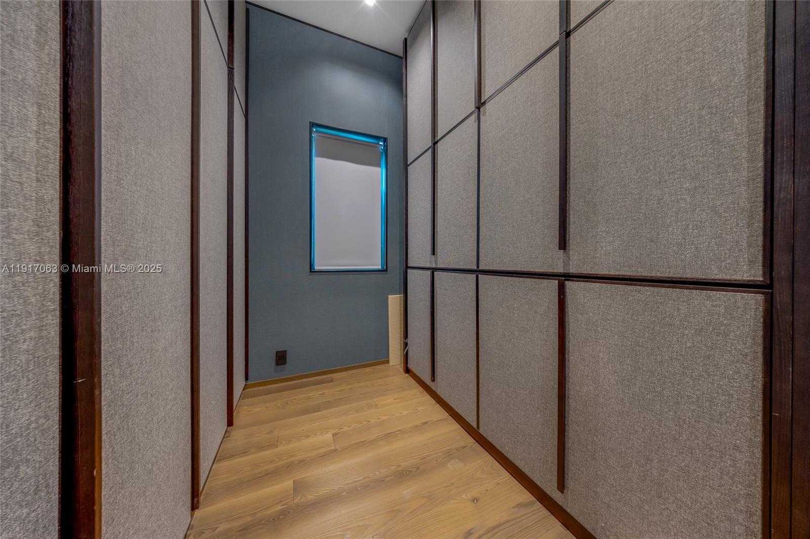 Small Image of 200 WEST RIVO ALTO DR, Miami Beach Number 58