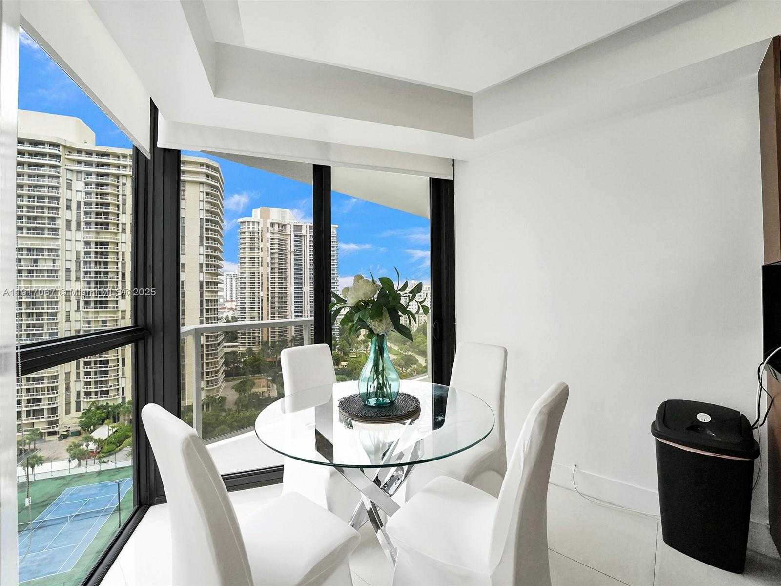 Small Image of 20281 EAST COUNTRY CLUB DR #1114, Aventura Number 21