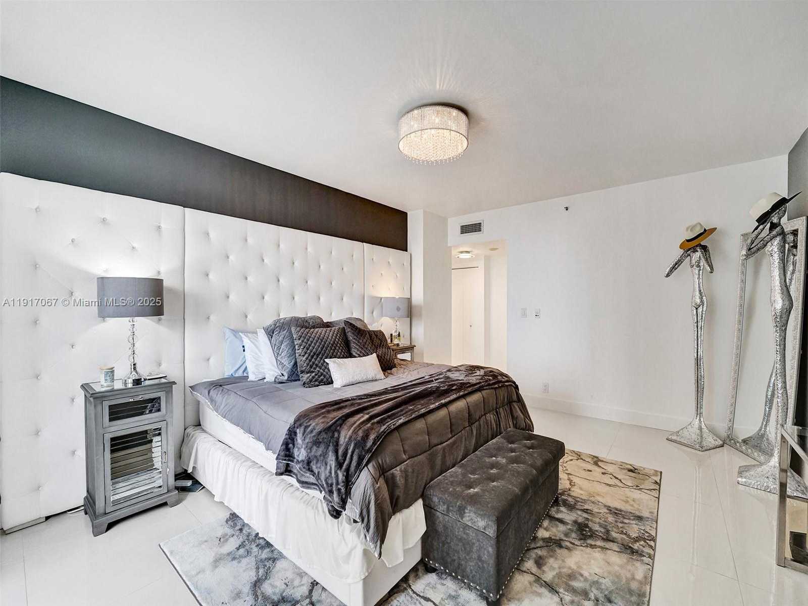 Small Image of 20281 EAST COUNTRY CLUB DR #1114, Aventura Number 38