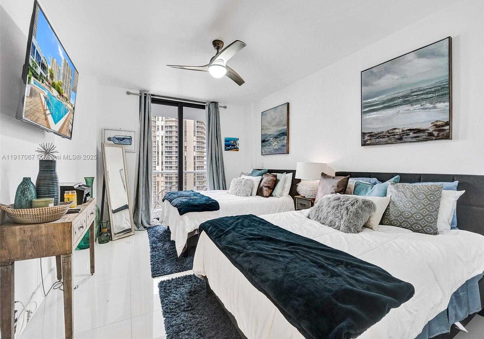 Small Image of 20281 EAST COUNTRY CLUB DR #1114, Aventura Number 44