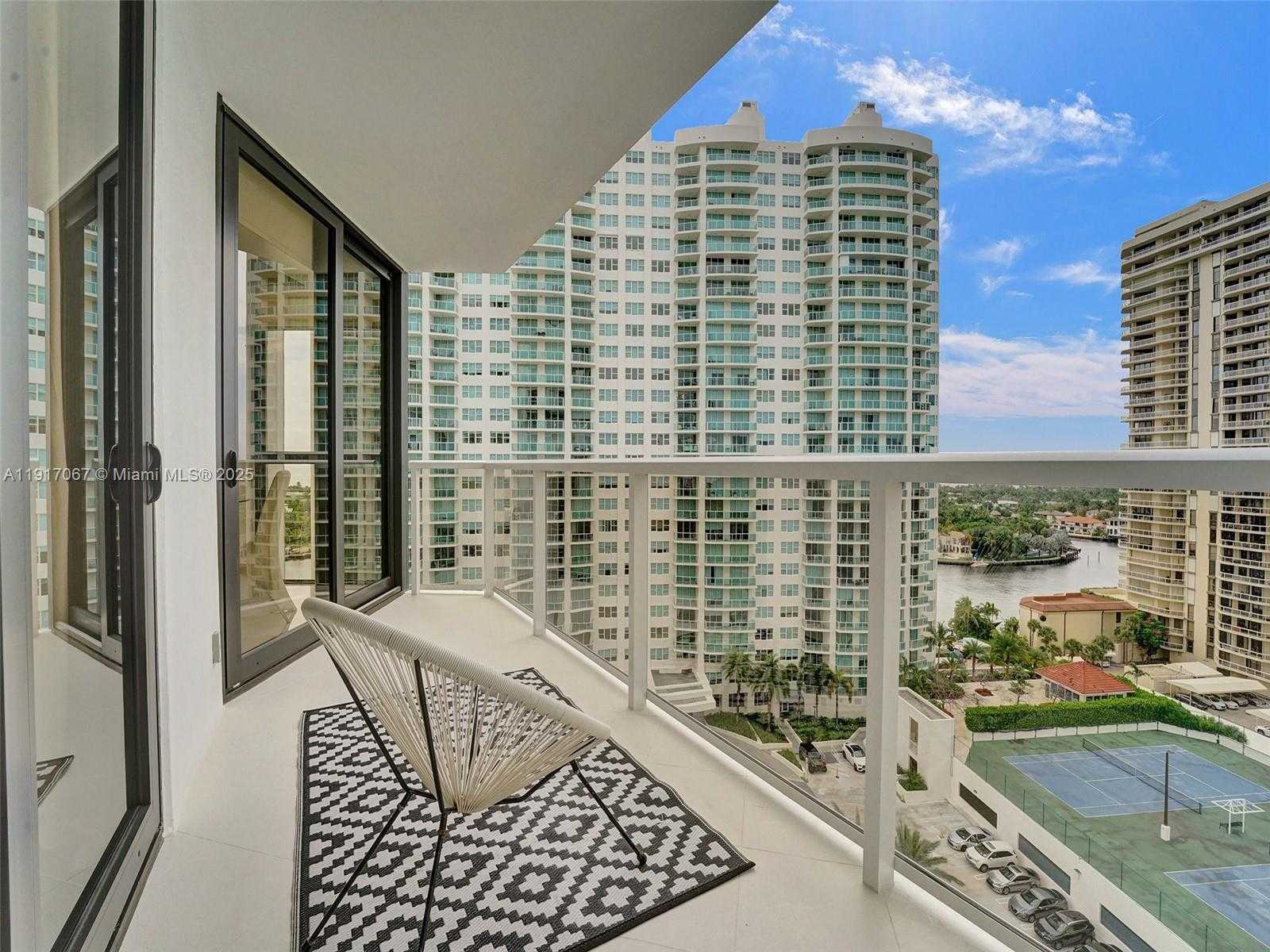 Small Image of 20281 EAST COUNTRY CLUB DR #1114, Aventura Number 55