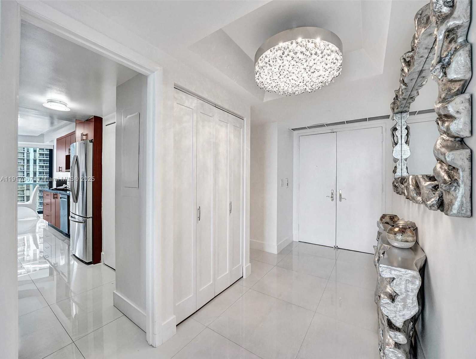 Small Image of 20281 EAST COUNTRY CLUB DR #1114, Aventura Number 6