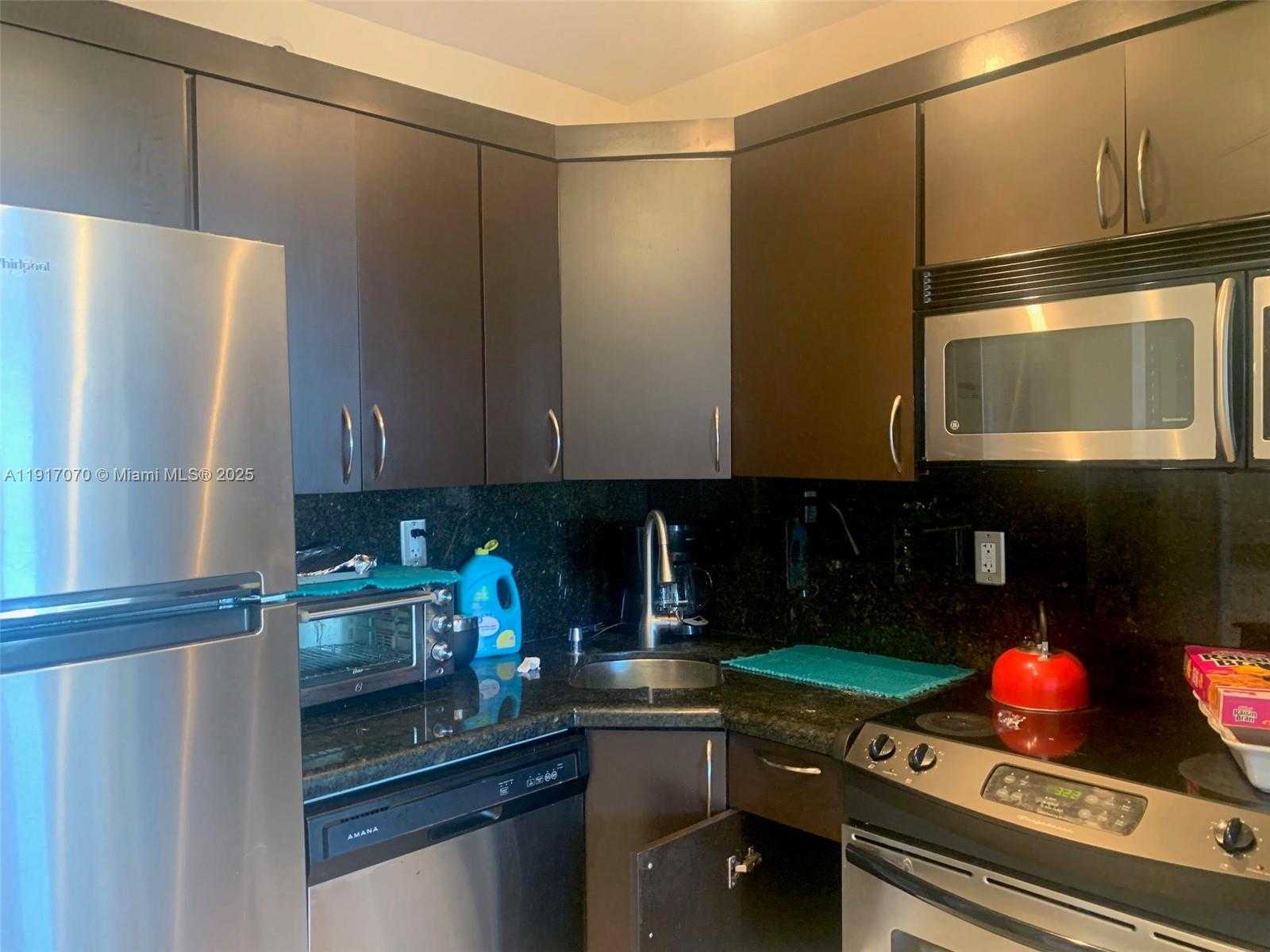 Small Image of 100 LINCOLN RD #1122, Miami Beach Number 10