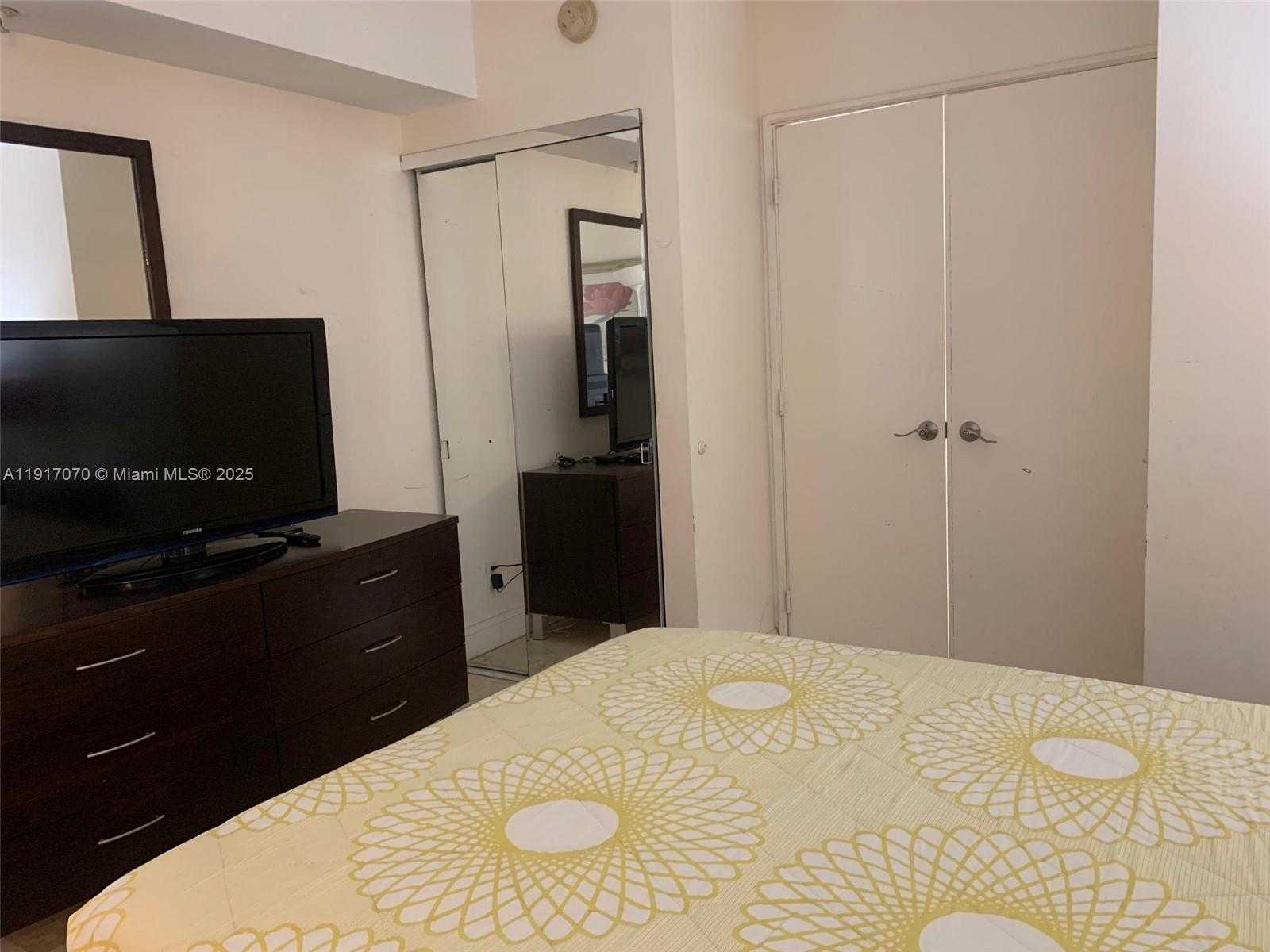 Small Image of 100 LINCOLN RD #1122, Miami Beach Number 20