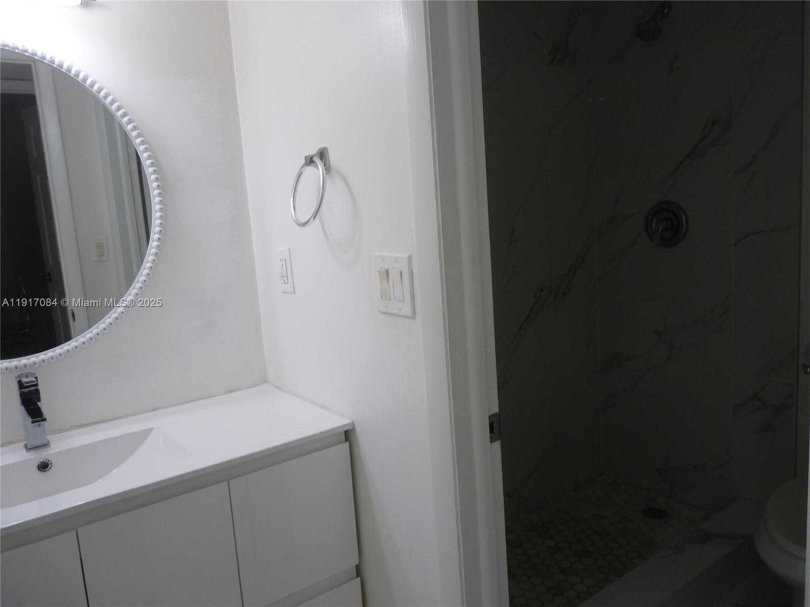 Small Image of 14501 NORTH KENDALL DR #105H, Miami Number 14