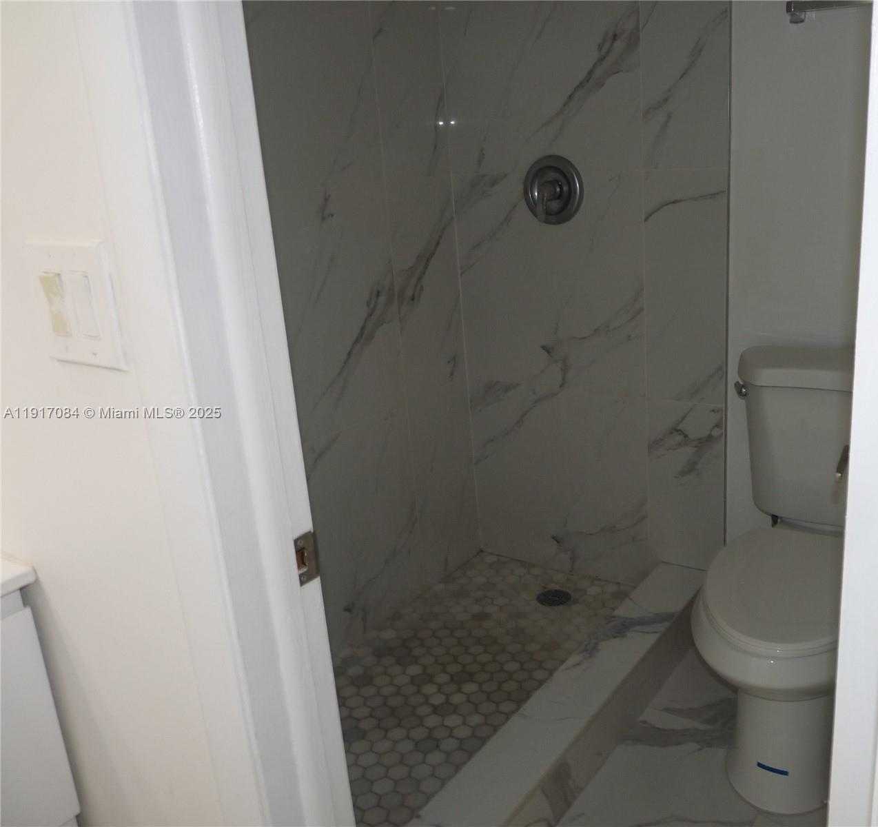 Small Image of 14501 NORTH KENDALL DR #105H, Miami Number 15
