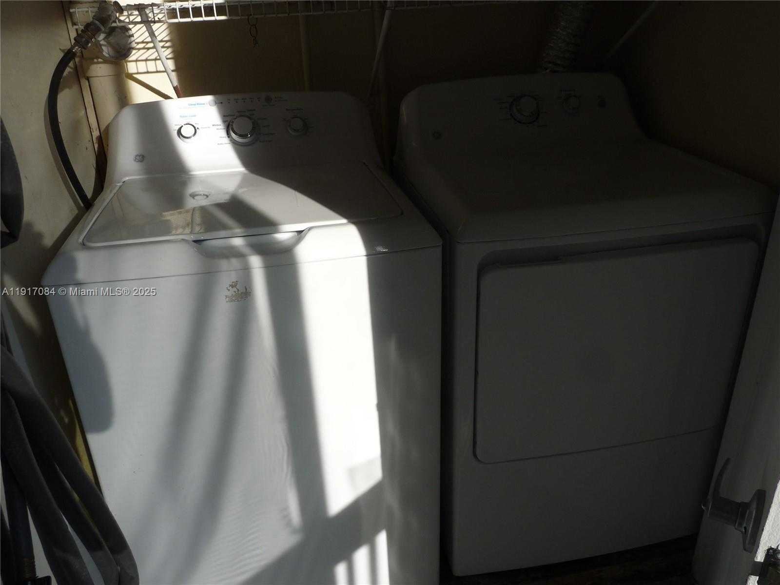 Small Image of 14501 NORTH KENDALL DR #105H, Miami Number 33