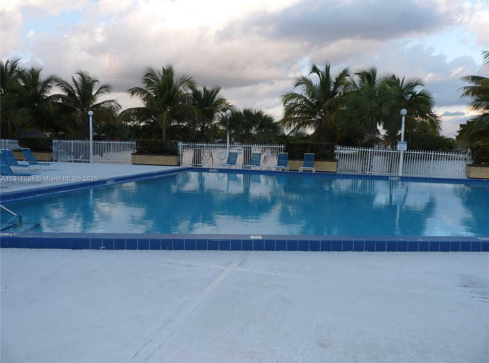 Small Image of 14501 NORTH KENDALL DR #105H, Miami Number 45