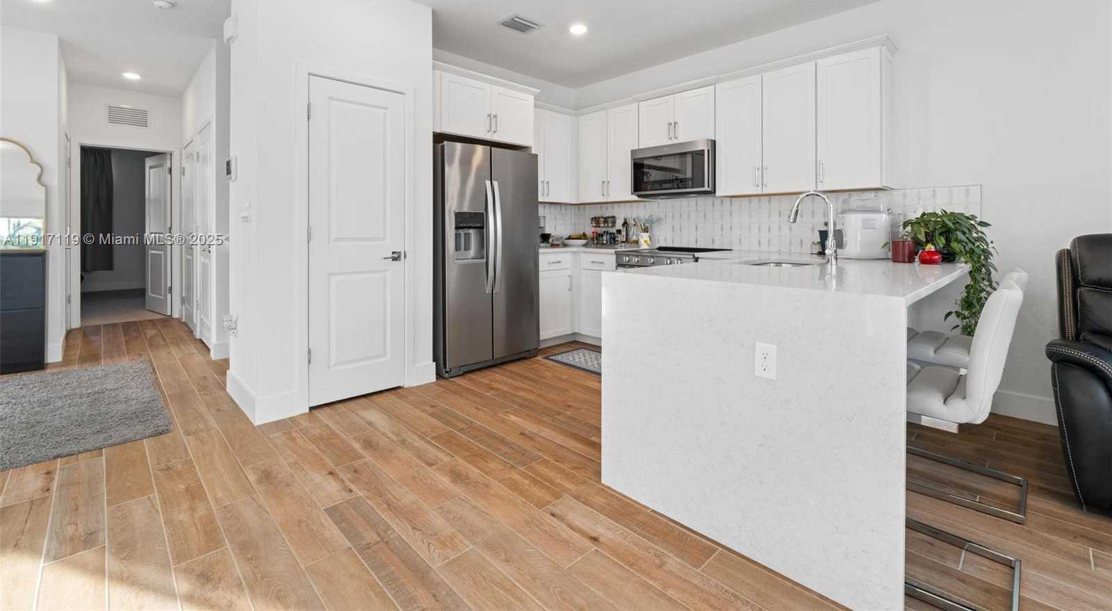 Small Image of 210 SOUTH WEST 170TH AVE #210, Pembroke Pines Number 10