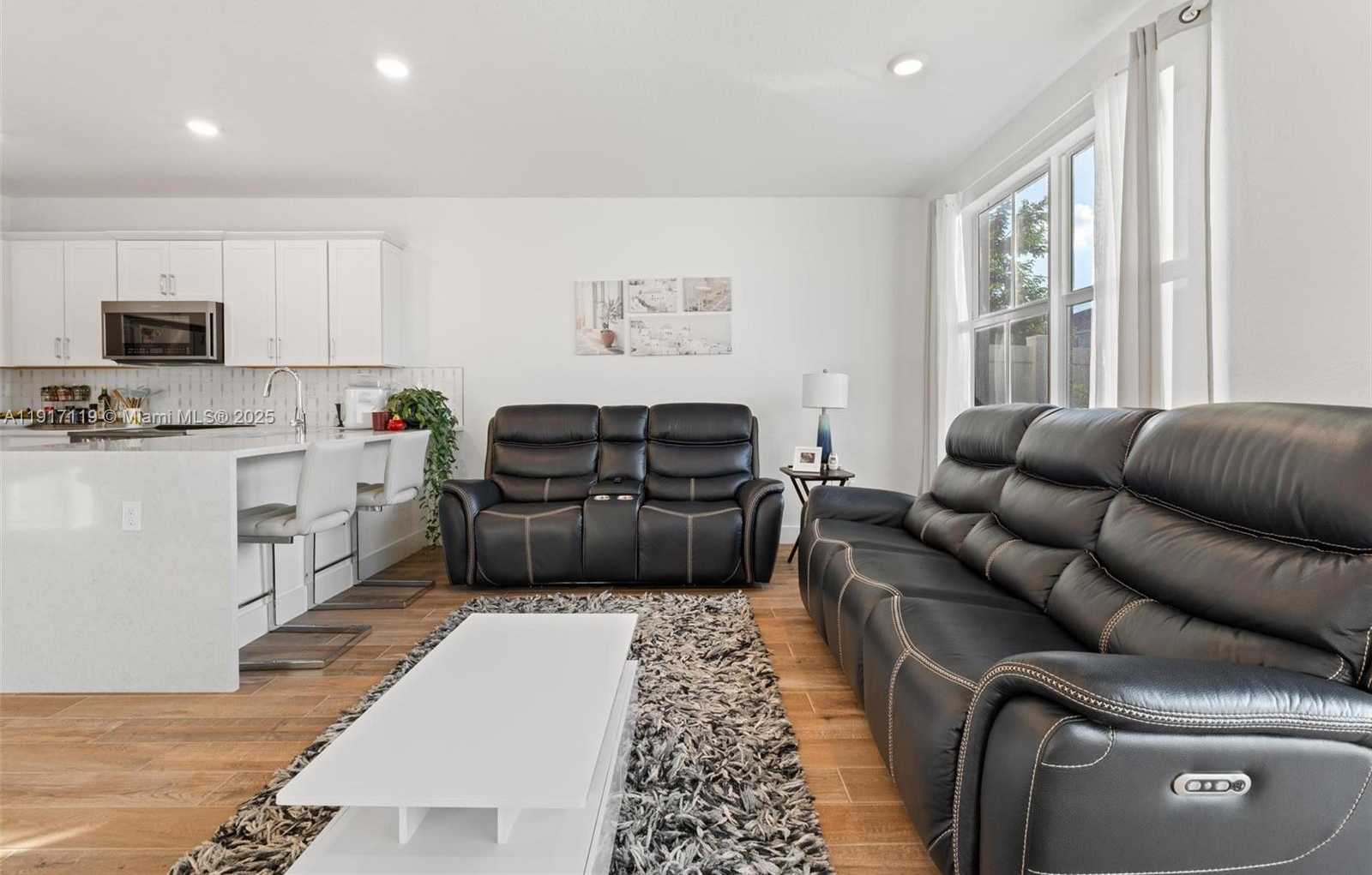 Small Image of 210 SOUTH WEST 170TH AVE #210, Pembroke Pines Number 13