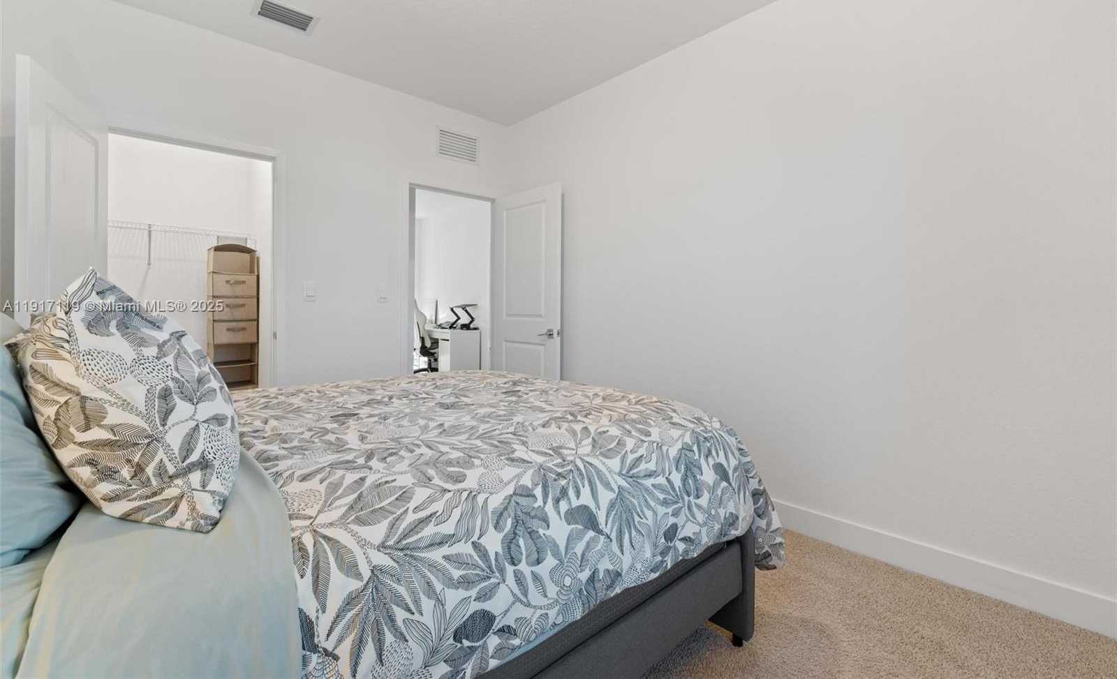 Small Image of 210 SOUTH WEST 170TH AVE #210, Pembroke Pines Number 31