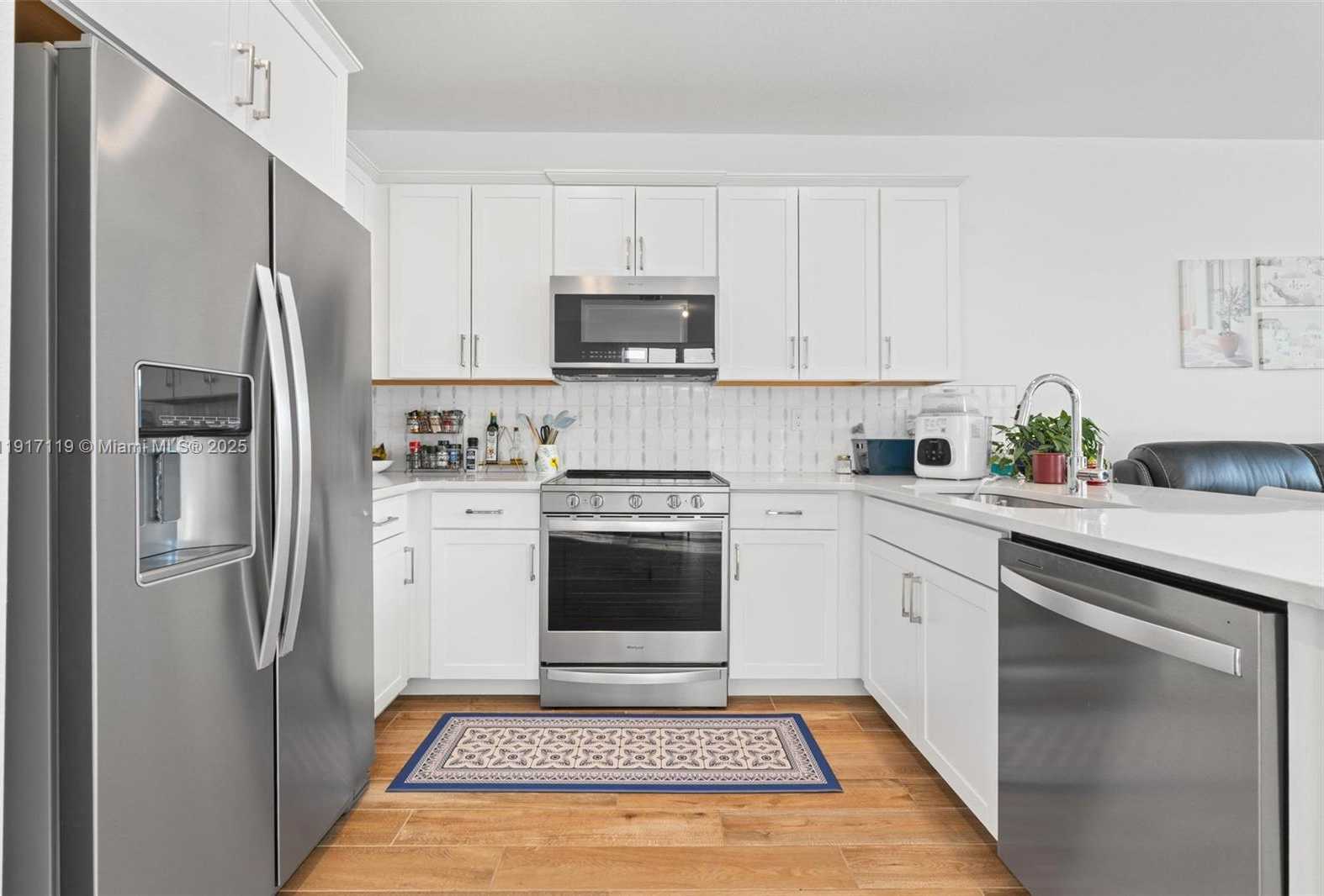 Small Image of 210 SOUTH WEST 170TH AVE #210, Pembroke Pines Number 7