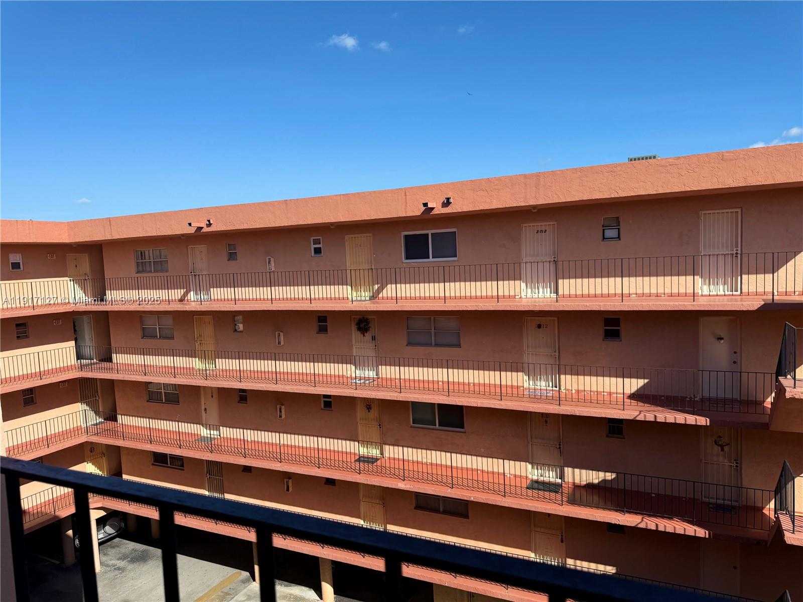 Small Image of 1850 WEST 56TH ST #2404, Hialeah Number 16