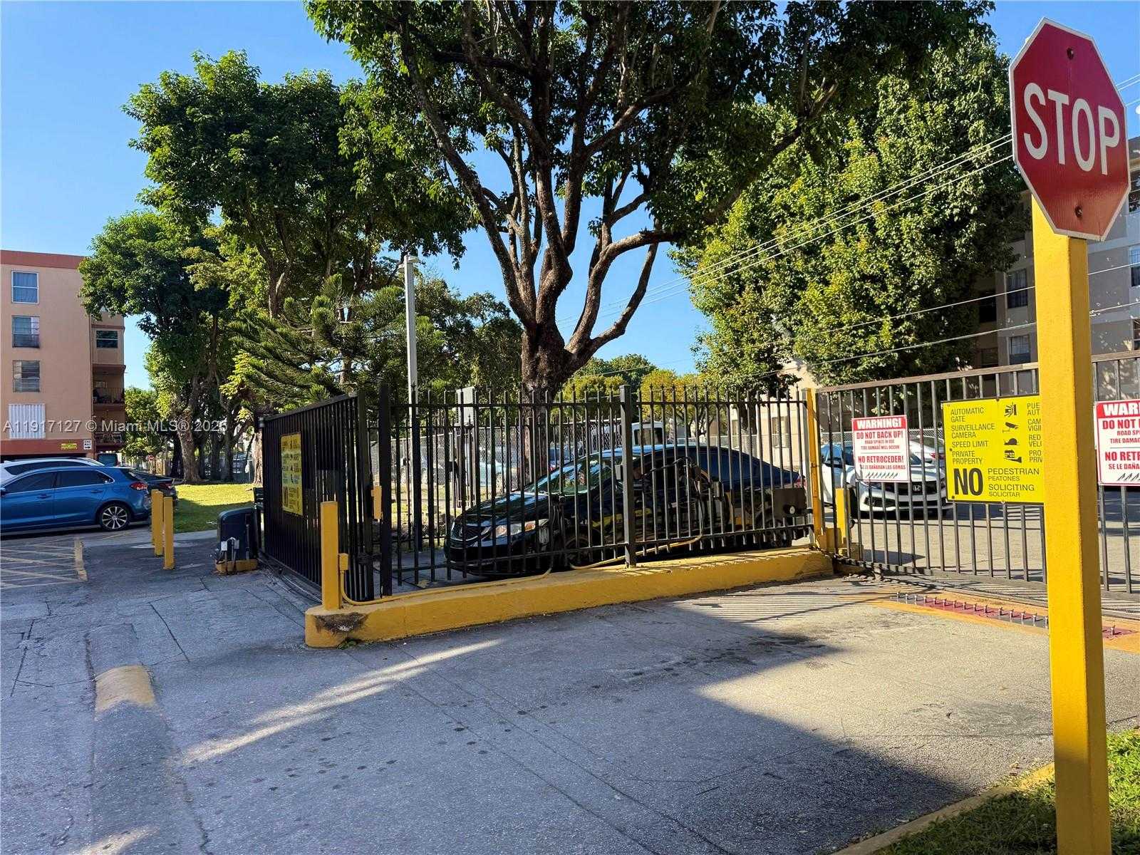 Small Image of 1850 WEST 56TH ST #2404, Hialeah Number 17