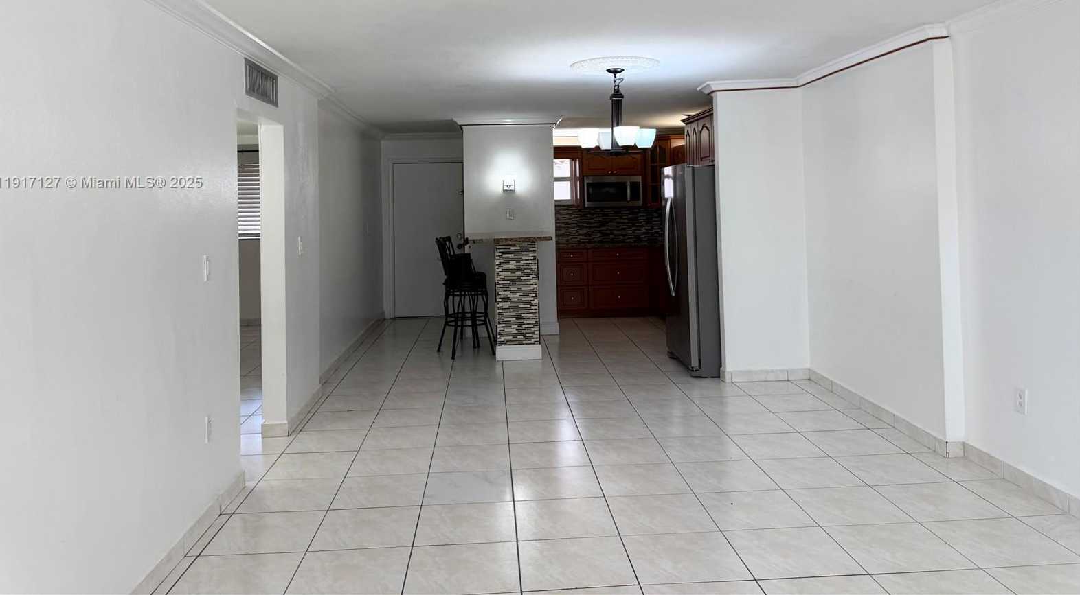 Small Image of 1850 WEST 56TH ST #2404, Hialeah Number 2