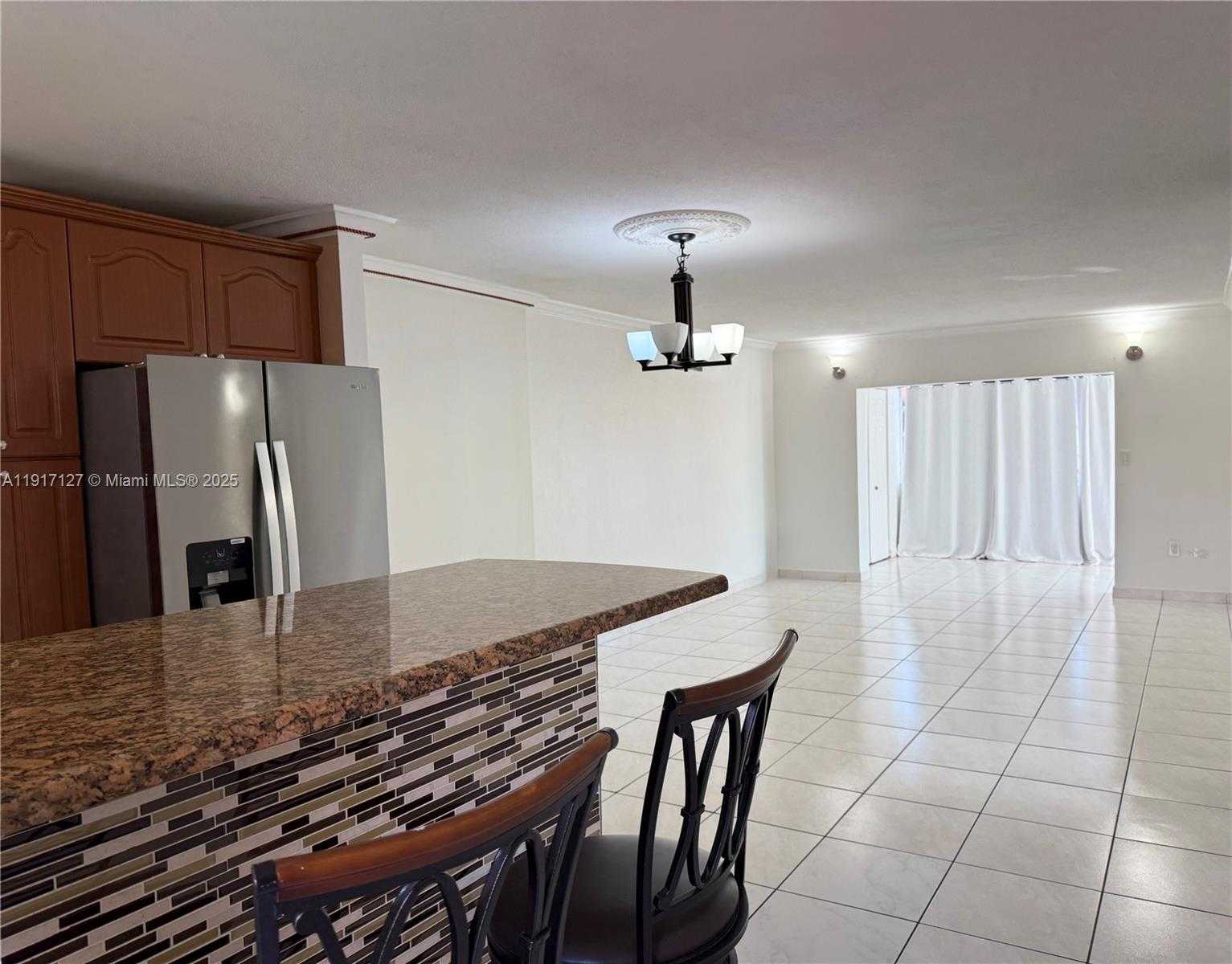 Small Image of 1850 WEST 56TH ST #2404, Hialeah Number 3