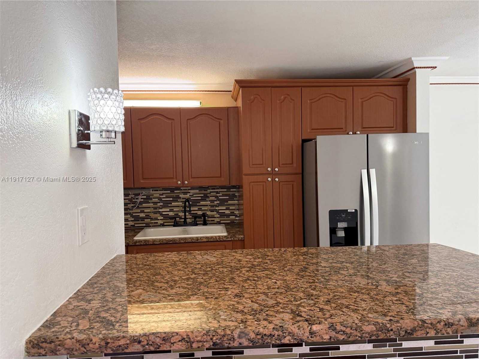 Small Image of 1850 WEST 56TH ST #2404, Hialeah Number 6