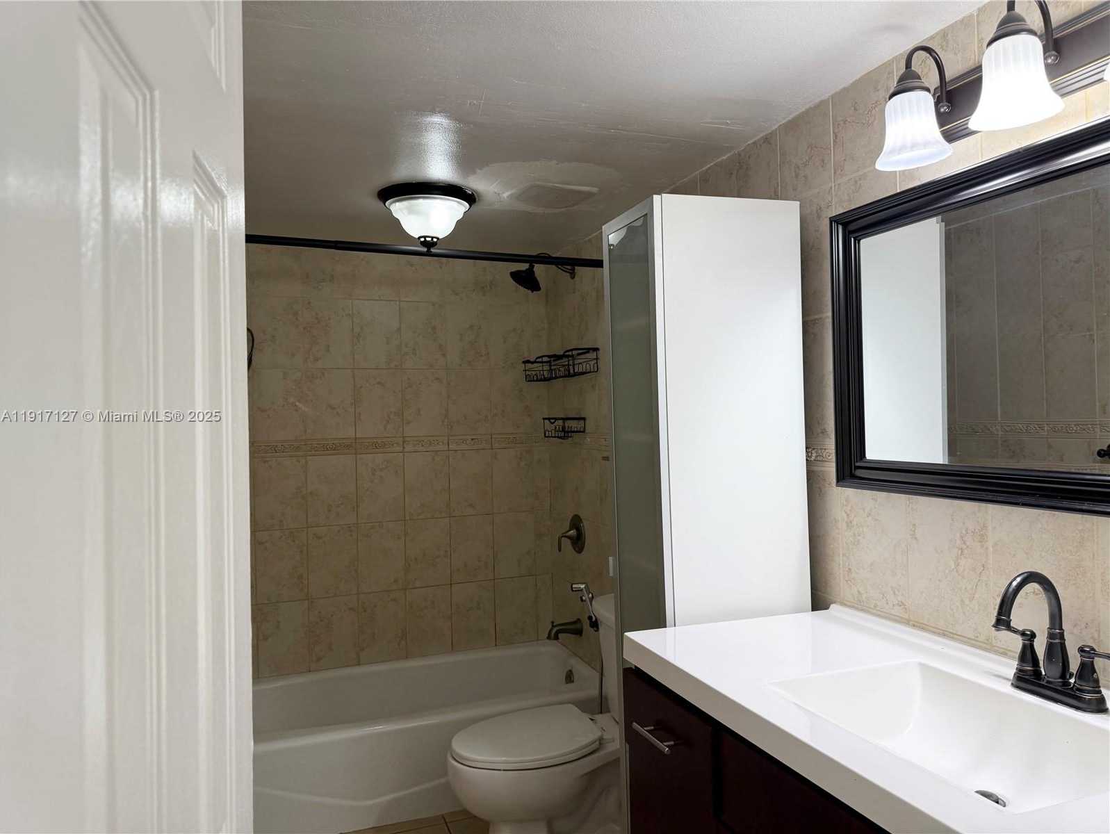 Small Image of 1850 WEST 56TH ST #2404, Hialeah Number 8