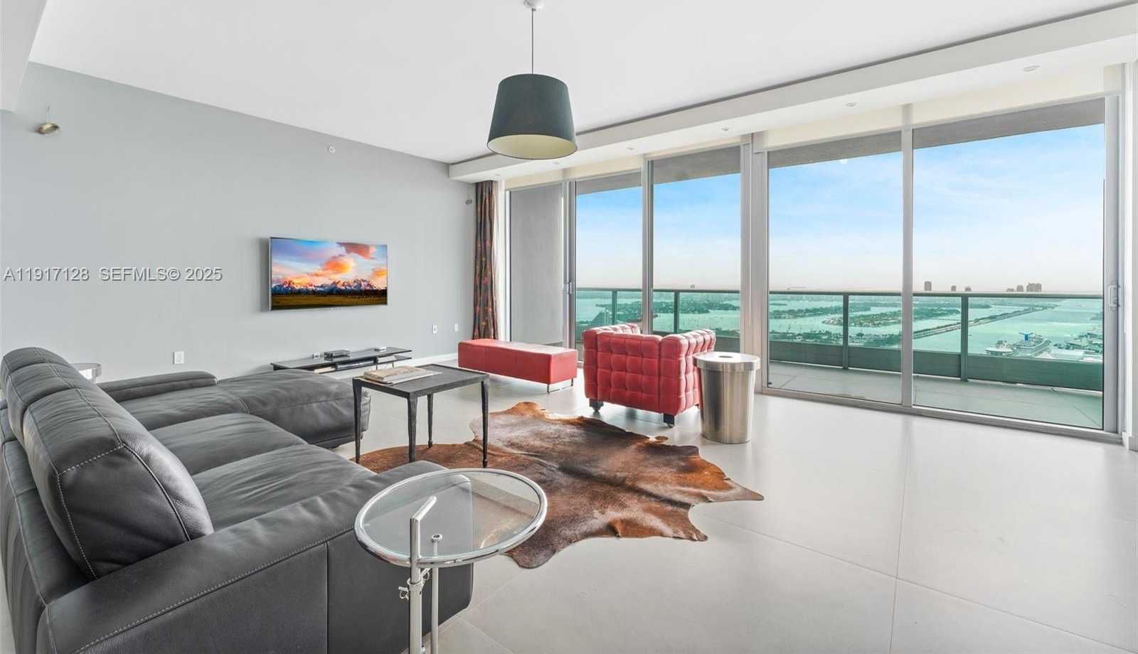 Imagen de Pequeño Objeto