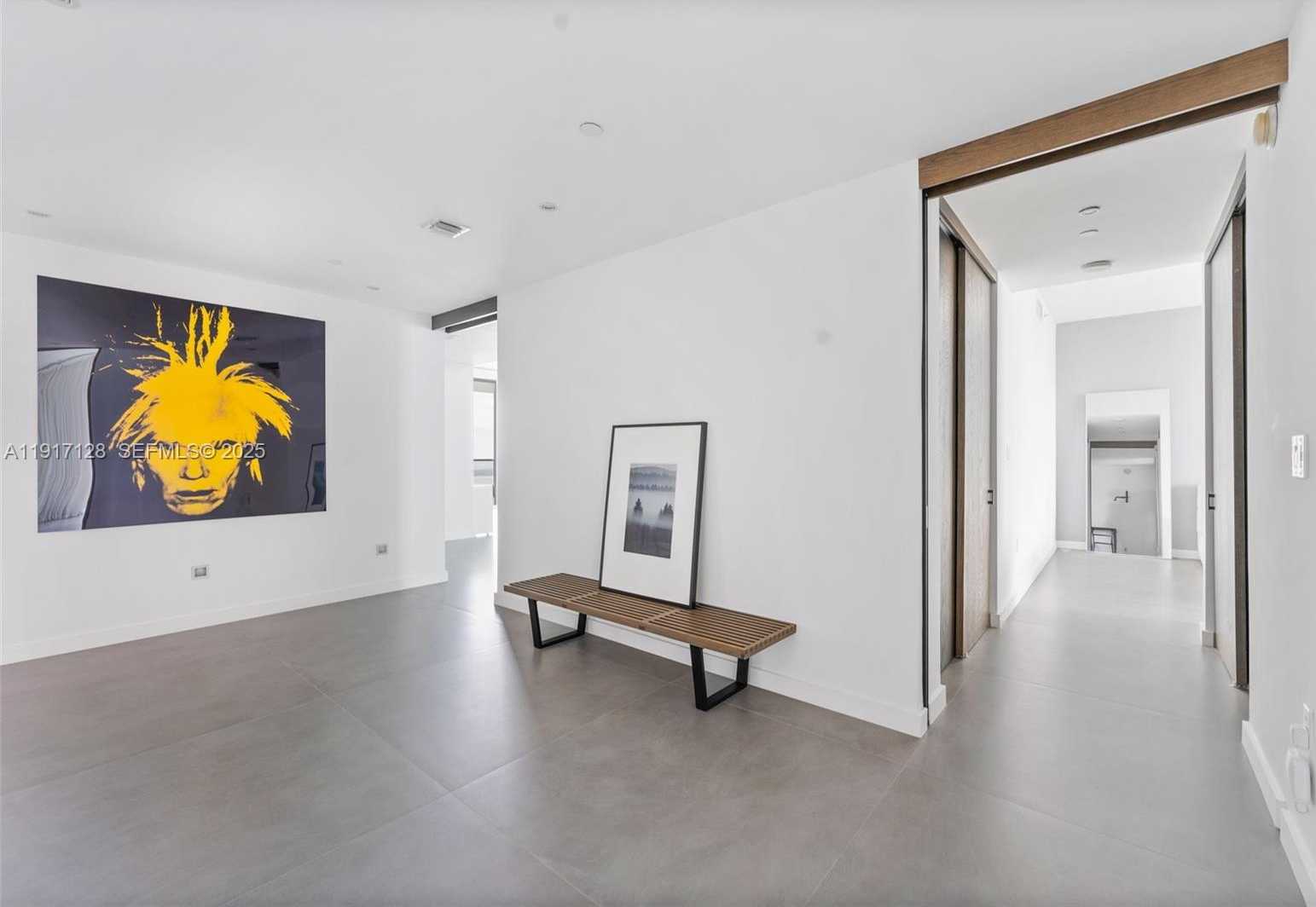 Imagen de Pequeño Objeto