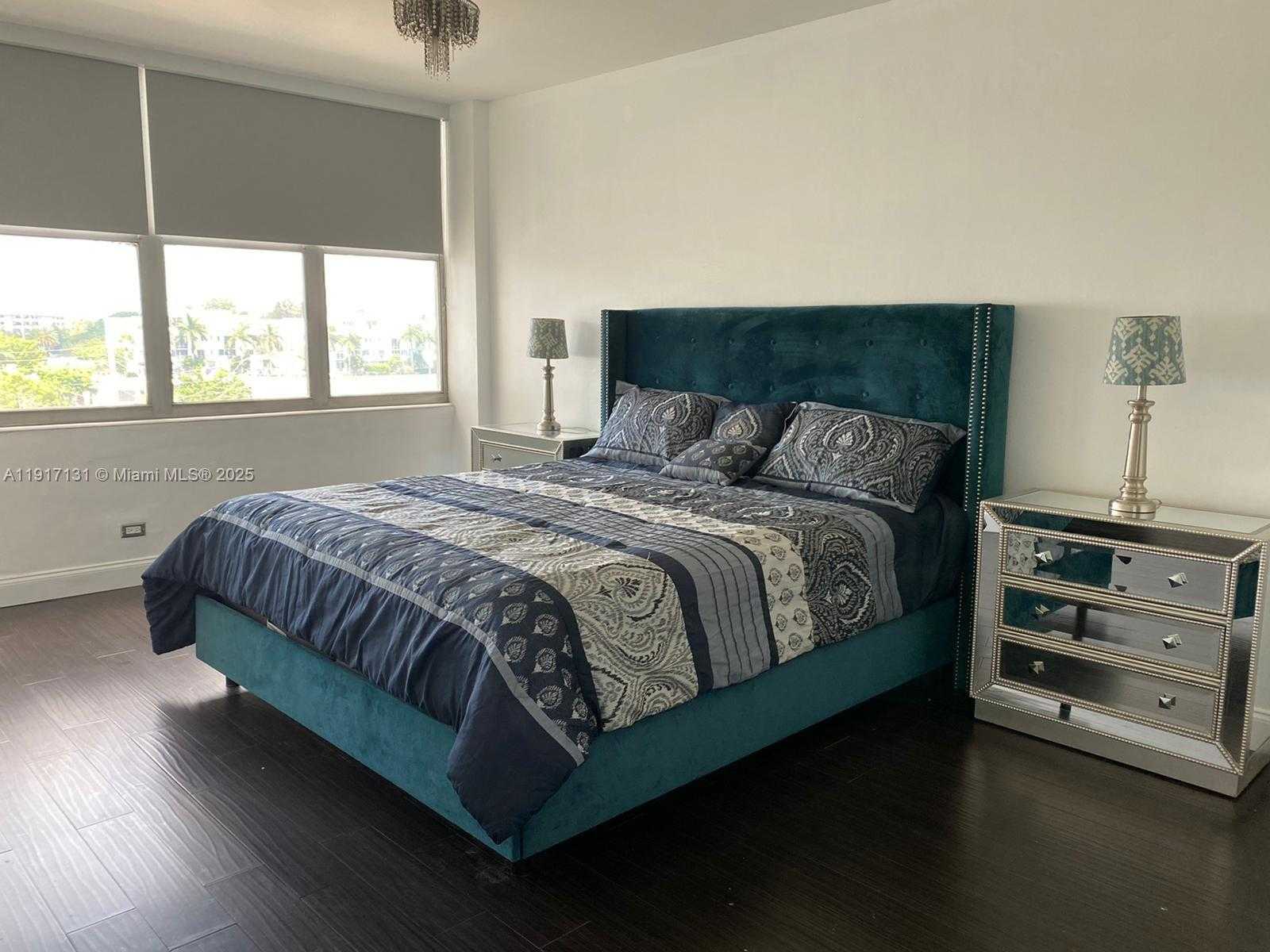 Small Image of 7441 WAYNE AVE #4D, Miami Beach Number 20